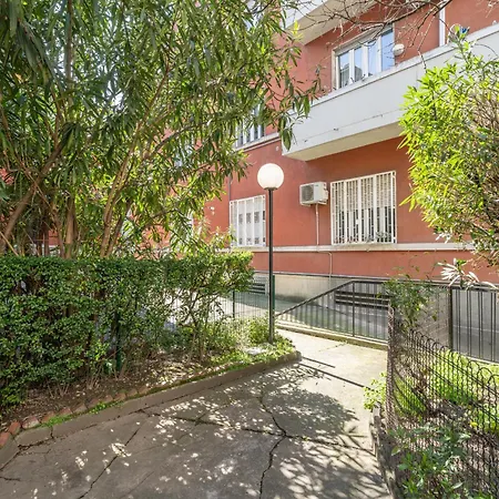 Maciachini アパート *